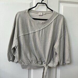 Anthropologie Postmark Top Womens M Tie Front Stripe Neutral